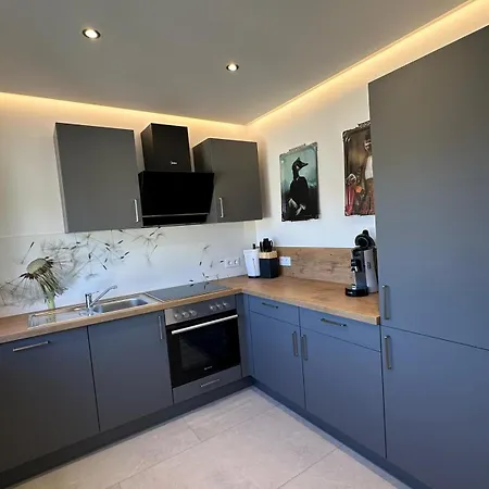 Panoramaapartment Wine & Castle דירה