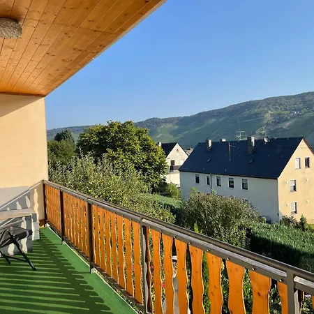 Panoramaapartment Wine & Castle *