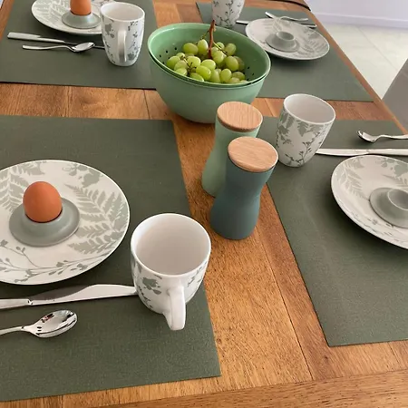 Panoramaapartment Wine & Castle דירה