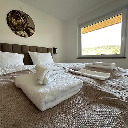 דירה Panoramaapartment Wine & Castle ברנקסטל - קיס