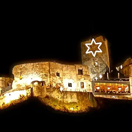 Panoramaapartment Wine & Castle דירה