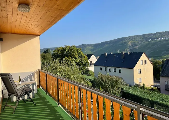 Panoramaapartment Wine & Castle *