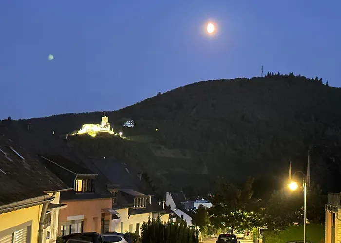 Apartment Panoramaapartment Wine & Castle